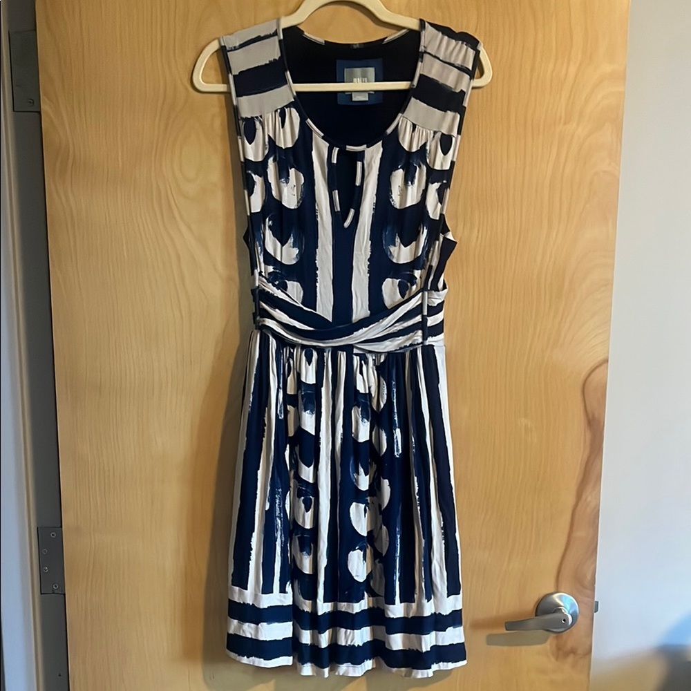 Maeve Blue and White Keyhole Jersey Mini Dress